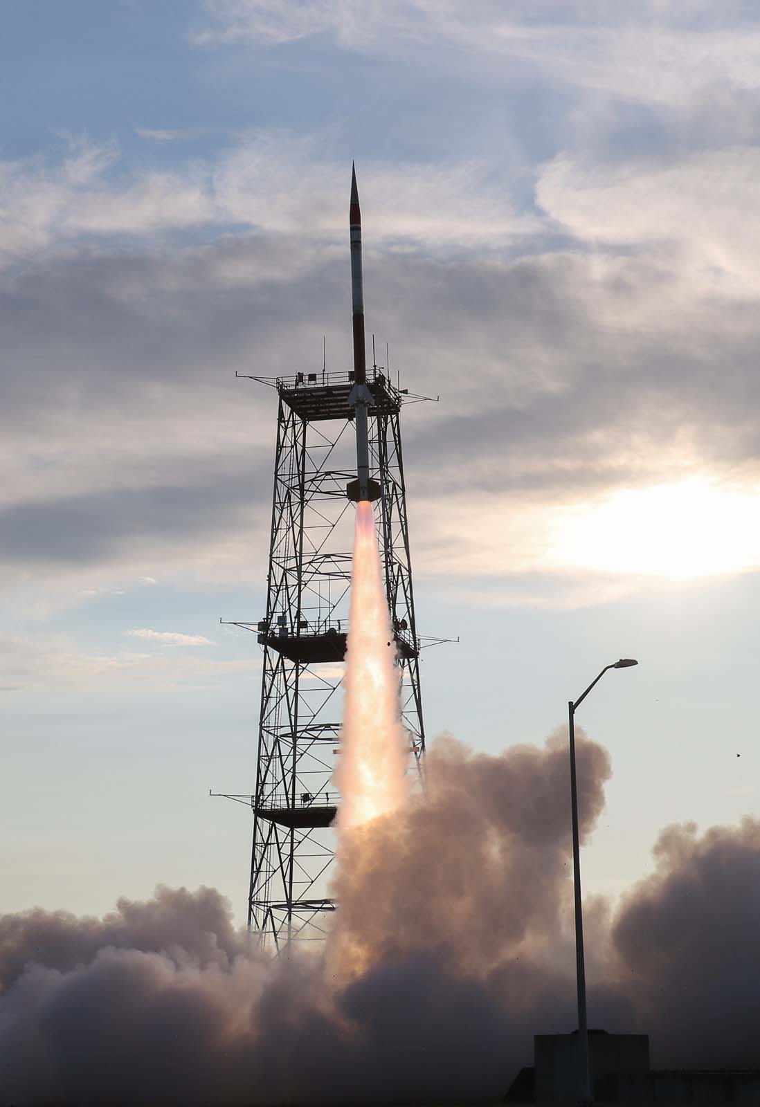 HOTShot launches from Wallops Island.