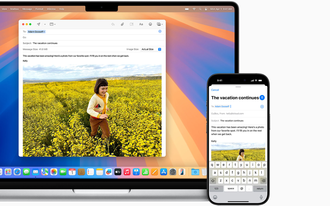 Un iPhone al lado de una laptop Mac abierta muestra cómo se puede empezar un email en un dispositivo y continuarlo en otro.