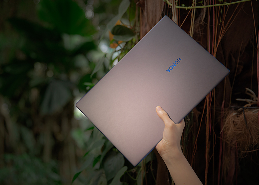 [HONOR MagicBook 14] A Lightweight Laptop that Punches Above its Weight!