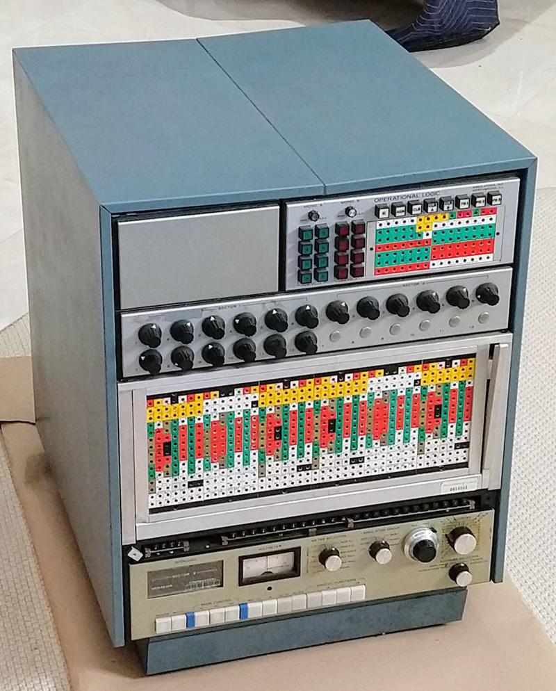 The Model 240 analog computer from Simulators Inc. was a "precision general purpose analog computer" for the desk top, with up to 24 op amps. (This one has 20 op amps.) The Model 240 analog computer from Simulators Inc. was a "precision general purpose analog computer" for the desk top, with up to 24 op amps. (This one has 20 op amps.)