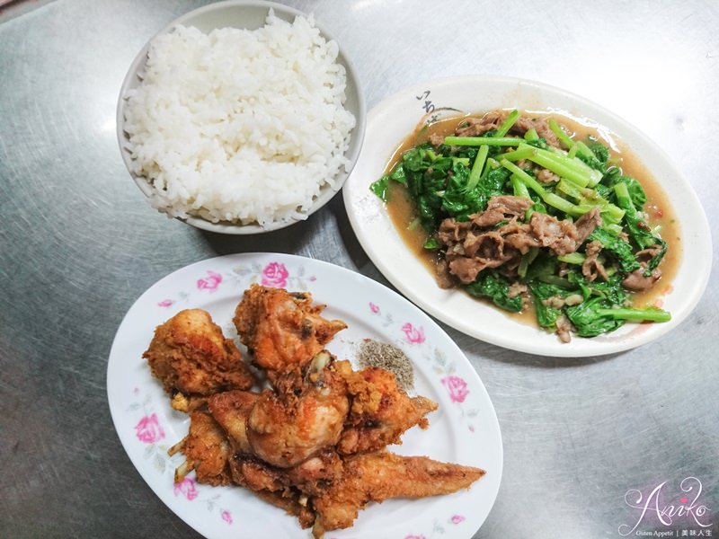 【台南美食】老泰羊肉店。40年老店～在地人從小吃到大! 夜貓子的深夜食堂