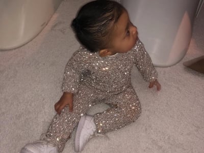 未發售 The Ten AJ1 她早已上腳？ Kylie Jenner 女兒 Stormi 超狂球鞋收藏　保證讓你看到下巴掉下來！