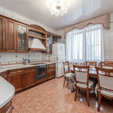 Квартира 138 м², 4-комнатная - изображение 1