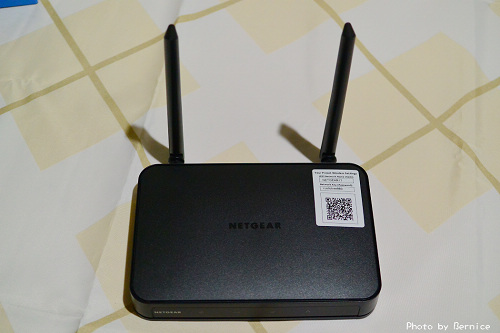 NETGEAR AC750 WiFi Router．R6020雙頻無線路由器~網路概念少也可快速設定上手 @Bernice的隨手筆記