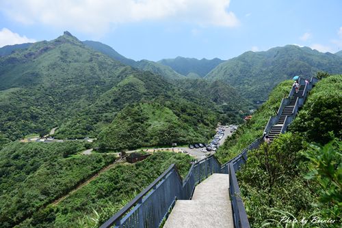 報時山步道~輕鬆攻頂享受360度山海美景 @Bernice的隨手筆記