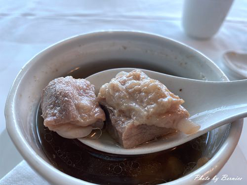 魚藻親水餐廳~坐擁180度面湖環景品味主廚精製在地美食 @Bernice的隨手筆記