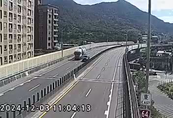 0K+585 快速公路(台北港端到八里交流道)(E) 氣溫23.4度