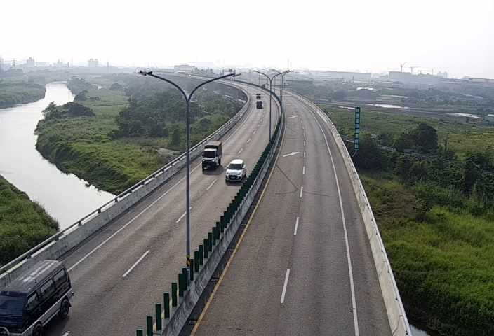 永康區 北外環道路5k+750處(高架上) 氣溫18.6度