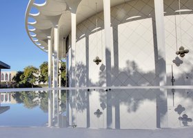 Beckman Auditorium