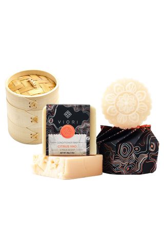 Viori Hair Shampoo & Conditioner Bar with Bamboo Holder Set