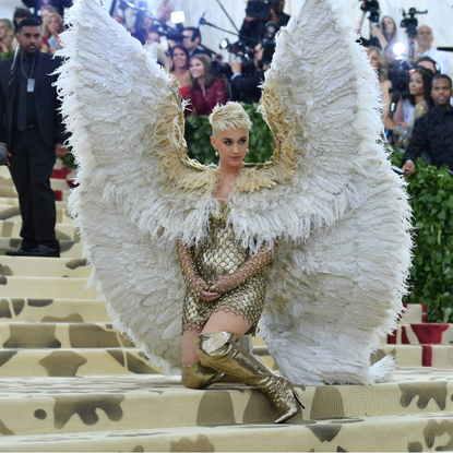 Katy Perry arrives for the 2018 Met Gala on May 7, 2018, at the Metropolitan Museum of Art in New York. - The Gala raises money for the Metropolitan Museum of Arts Costume Institute. The Gala's 2018 theme is Heavenly Bodies: Fashion and the Catholic Imagination