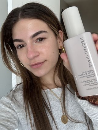 Freelance Beauty Writer Emma Aerin Becker wears Shani Darden's Peptide Cream