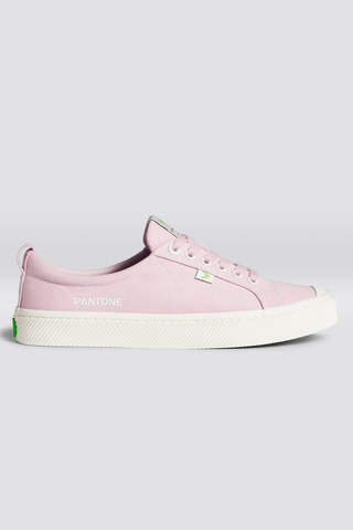 Barbiecore Hot Pink Trend 2023 | Cariuma OCA LOW Pantone Pale Lilac Canvas 