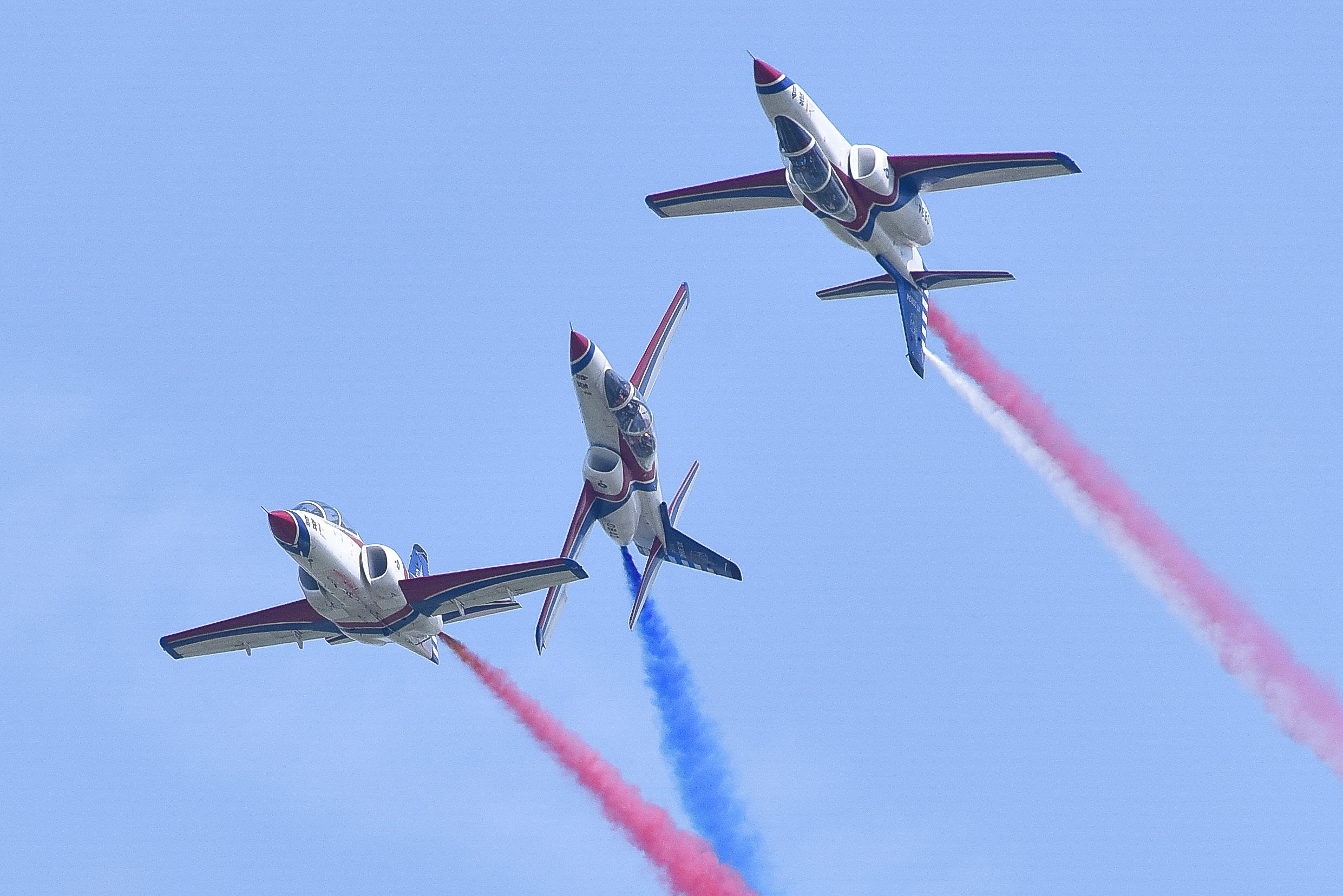 ▲▼空軍官校營區開放全兵力預校,AT-3,自強號高級教練機,雷虎小組。（圖／記者李毓康攝）