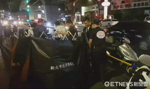 ▲▼長庚醫科女大生，中和車禍遭輾頭亡，父母北上痛哭。（圖／記者林煒傑翻攝）