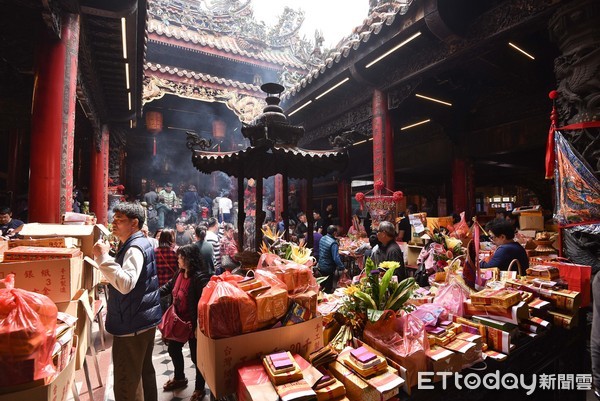 大甲鎮瀾宮,宗教信仰,祭祀習俗,媽祖,拜拜,廟宇。（圖／記者李毓康攝）