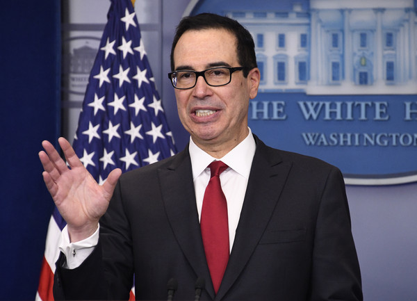 ▲▼ 美國財政部長米努勤（Steven Mnuchin）、川普。（圖／達志影像／美聯社）