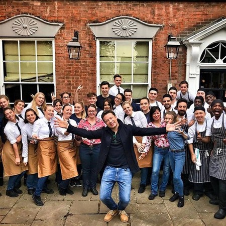 ▲▼ 英國電視名廚奧利佛（Jamie Oliver）旗下連鎖義大利餐廳「Jamie`s Italian」驚爆財務危機。（圖／翻攝自Facebook／JamiesItalianUK）