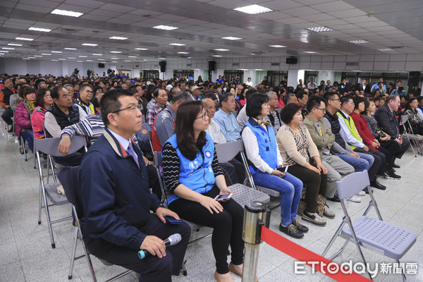 ▲▼0323 國民黨新北市長參選人政見說明會-民眾。（圖／記者黃克翔攝）