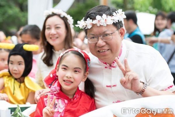 ▲桐花祭呈現客家文化，用精彩活動、藝術亮點，引領年輕朋友及孩子親近。（圖／桃園市政府提供）