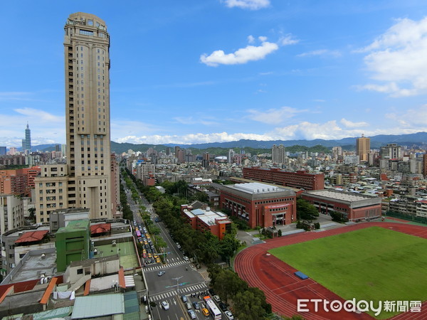 ▲▼位於台北市和平東路一段、金山南路口的「和平大苑」豪宅，今年4月實價登錄揭露32樓戶，以總價3.1億元成交。（圖／住商不動產台北師大店提供）