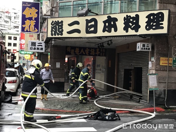 ▲▼日本料理店火警。（圖／記者黃彥傑攝）