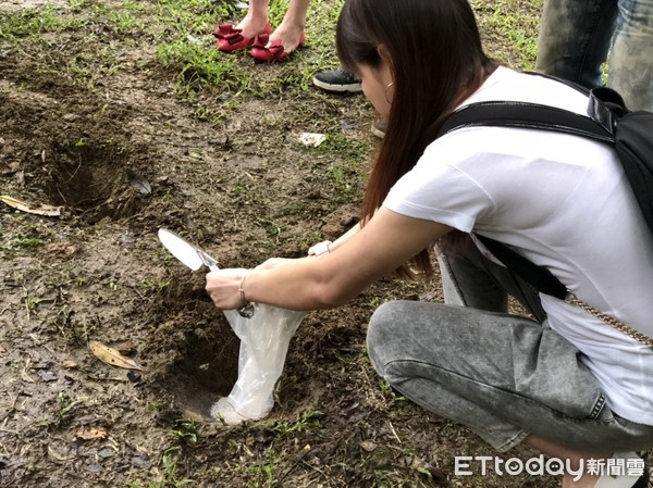 ▲ 送毛小孩最後一程！新北動保處辦「寵物樹葬」。（圖／新北市動保處提供）