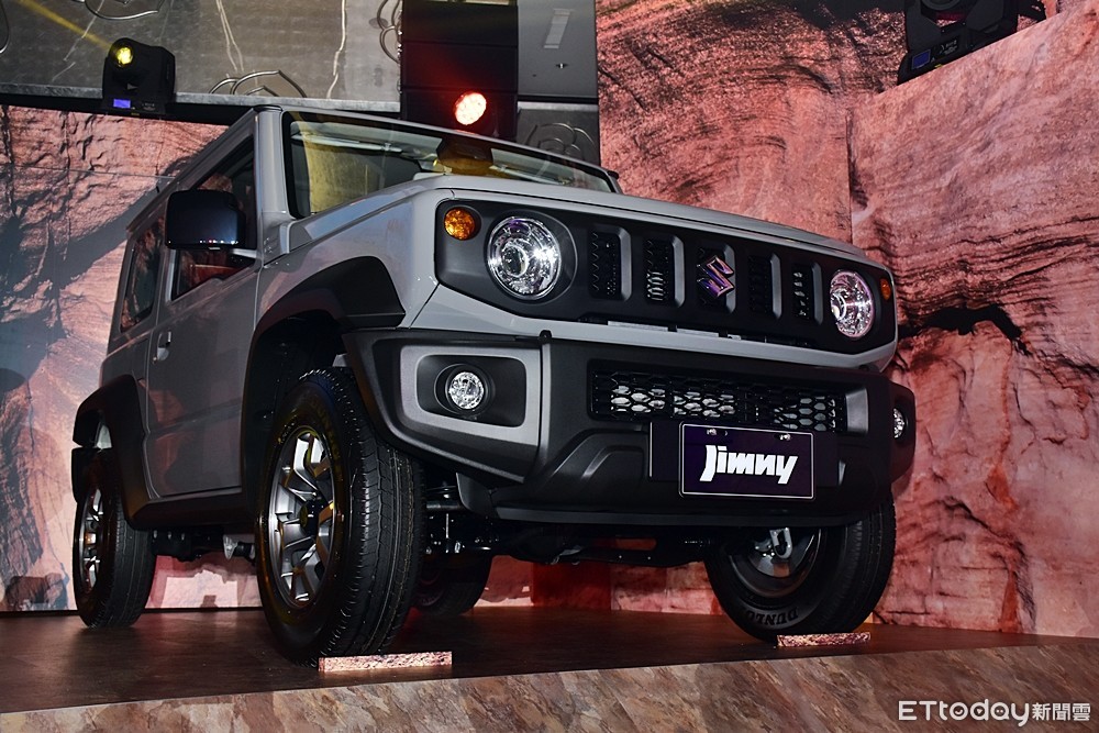 車子還沒上市，年度配額就宣告完售　Suzuki全新Jimny「74.8萬元」在台上市（圖／記者游鎧丞攝）