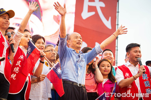 ▲▼【決戰2020-贏回台灣】凱道造勢大會,韓國瑜台上畫面。（圖／記者季相儒攝）