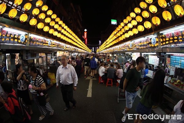 ▲▼ 基隆廟口夜市            。（圖／資料照）