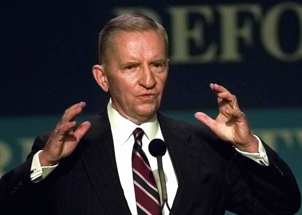 ▲▼1996第二度角逐美國總統的裴洛（Ross Perot）。（圖／達志影像／美聯社）