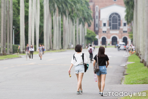 ▲▼    台大,台灣大學,椰林大道,         。（圖／資料照）