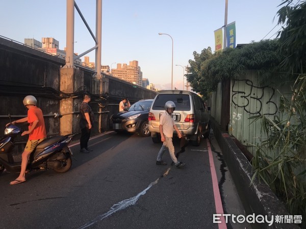 ▲▼汐止吉林街車禍。（圖／記者孫于珊翻攝）