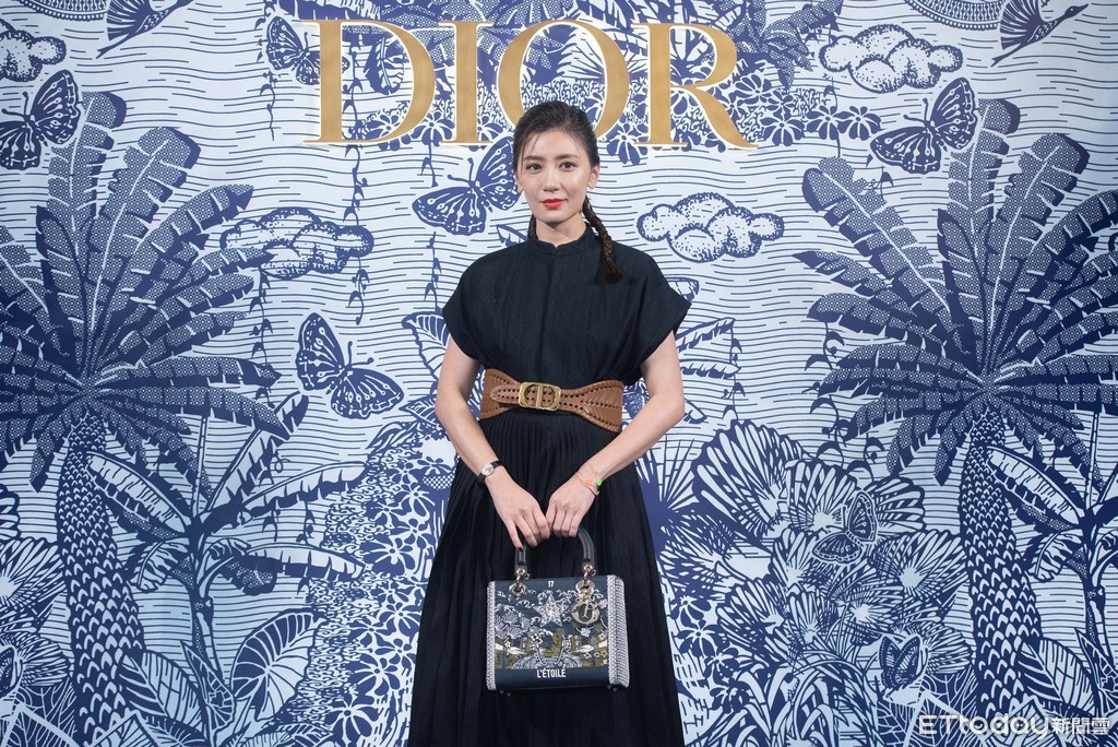 ▲▼賈靜雯出席DIOR 2020 早春度假系列。（圖／記者張一中攝）