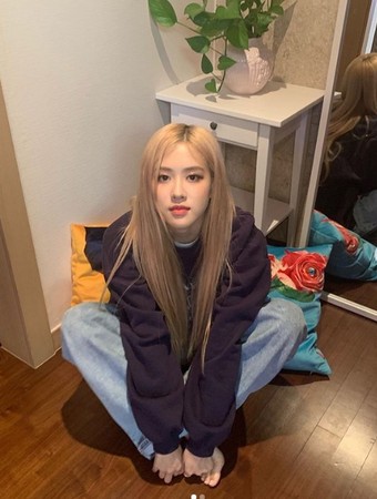 ▲Rosé甜美嗓音受到許多粉絲喜愛。（圖／翻攝Rosé IG）