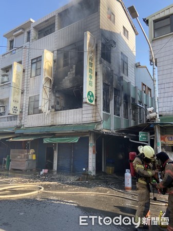 ▲台南市柳營區中山西路二段1棟民宅於26日下午發生火警，89歲行動不便的劉姓婦人，疑逃生不及不幸命喪火窟。（圖／記者林悅翻攝，下同）