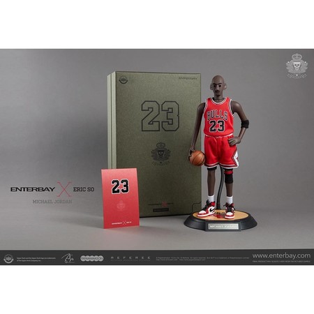 ▲NBA Store Taiwan攜手Mitchell &amp; Ness重磅推出全套「Michael Jordan 1984 USA奧運復刻球衣」。（圖／NBA Store 提供）