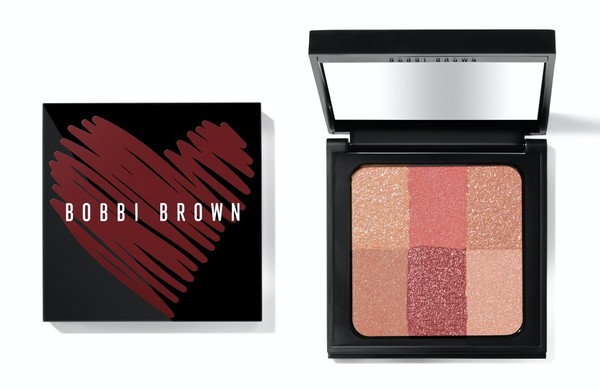 ▲Bobbi Brown 迷戀輕吻唇膏新系列。（圖／品牌提供）