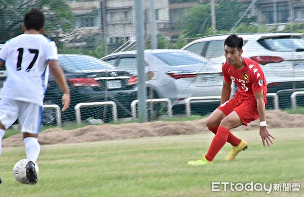 ▲▼  台乙開幕戰，桃園國際（紅）對上TJ FC      。（圖／記者謝孟儒攝）