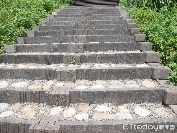 ▲北市麟光站附近的「黎和生態公園」。（圖／記者彭懷玉攝）