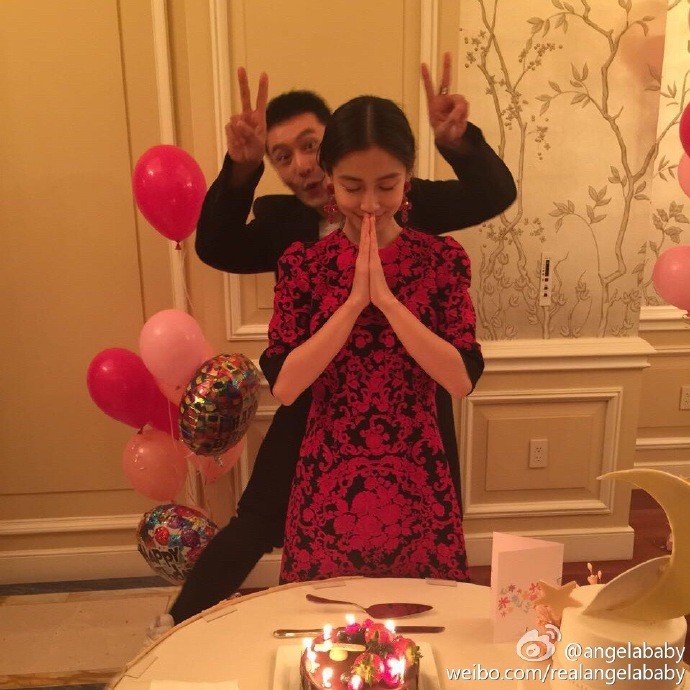 ▲黃曉明頻傳離婚Angelababy　香港狗仔爆真相「炒到弄假成真」。（圖／翻攝自微博）