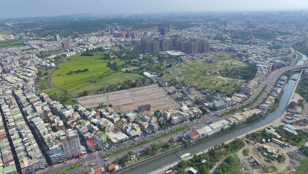 ▲▼公告現值,土地,地價,前鎮,鳳山,地政局,信義房屋,重大建設,重劃區。（圖／高雄市地政局提供）