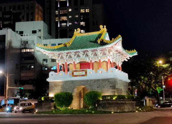 ▲北門,行旅廣場,三城門,新新公園。（圖／公園處提供）