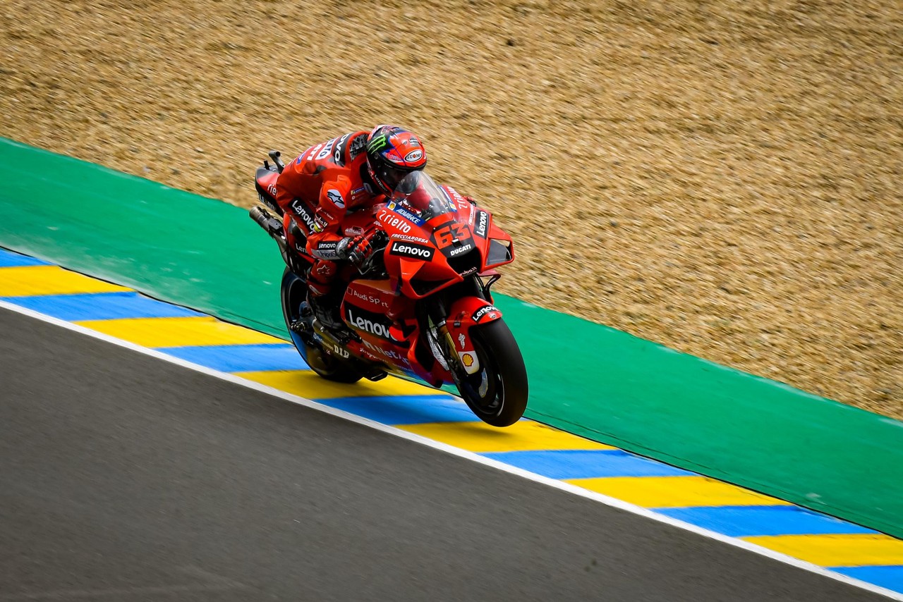 ▲MotoGP／「乾濕乾混戰」杜卡迪再奪冠亞軍！法國站最速報。（圖／記者張慶輝攝）