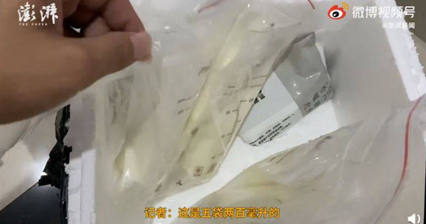 躺人妻懷裡喝母乳！暗黑地下母乳交易一次6千　男每禮拜都來稱「補身體」