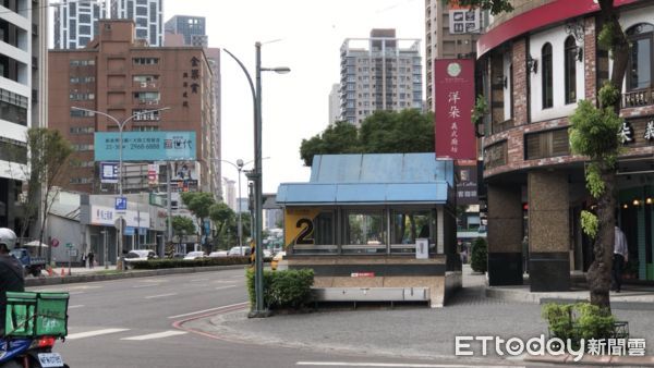 ▲▼ 江子翠捷運站、板橋藝文特區、大漢溪水景 。（圖／記者羅志華攝）