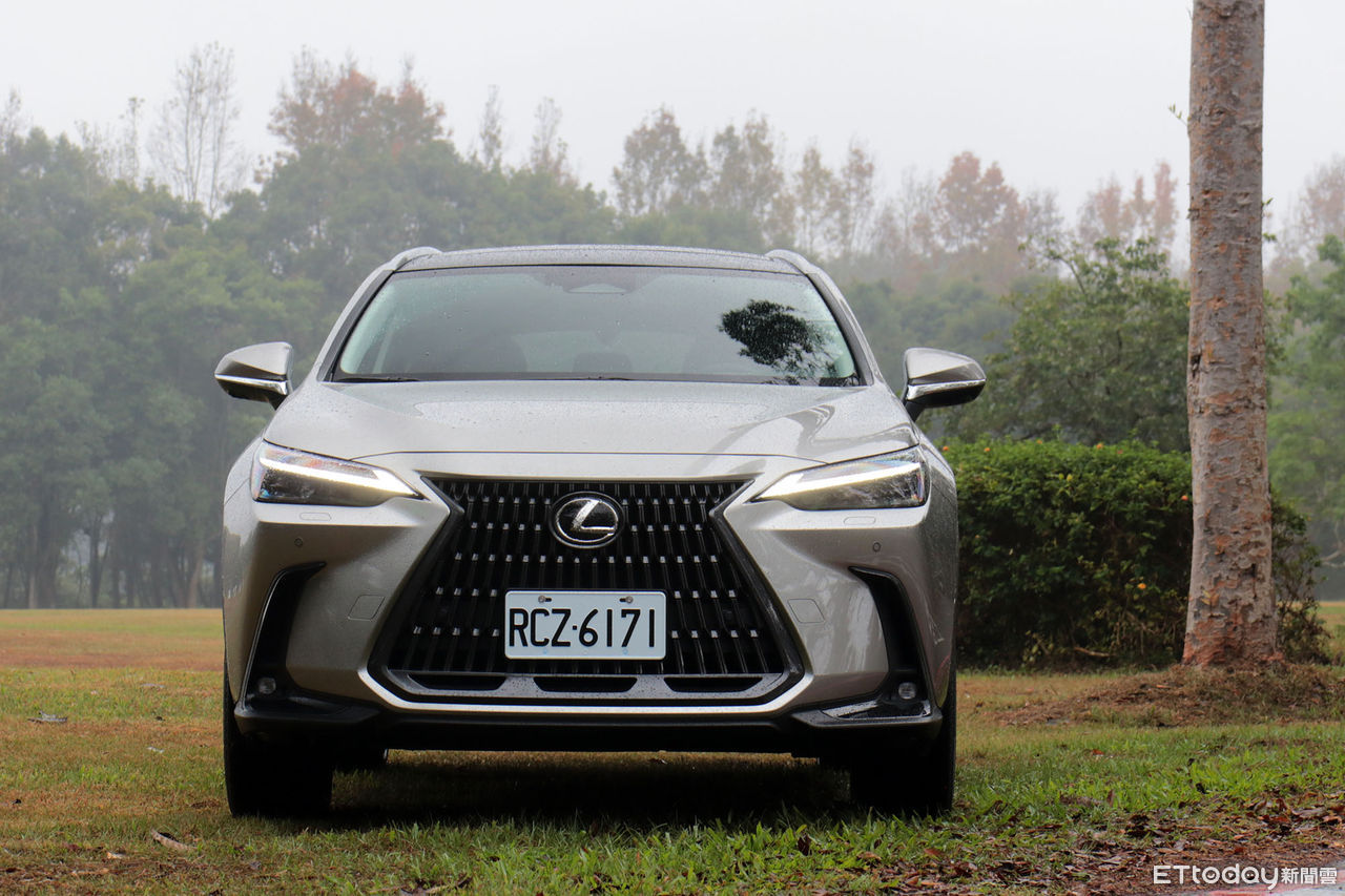 ▲Lexus「NX 350h」油電豪華休旅試駕　預售千台的魅力開過就懂。（圖／記者張慶輝攝）