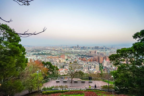 ▲▼水碓觀景公園。（圖／跟著領隊玩授權提供，下同，請勿隨意翻攝以免侵權）