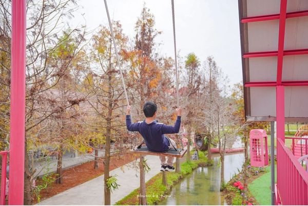 ▲▼「珍粉紅城堡鹿角村」。（圖／小腹婆大世界授權提供，下同，請勿隨意翻攝以免侵權）