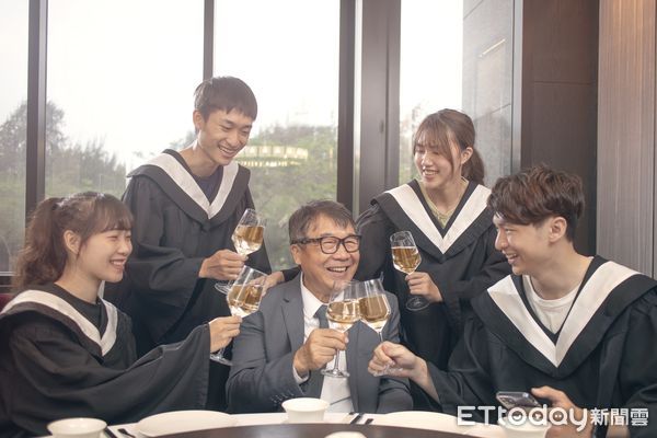 ▲台南大皇冠假日酒店-2022謝師宴。（圖／台南大皇冠假日酒店提供）